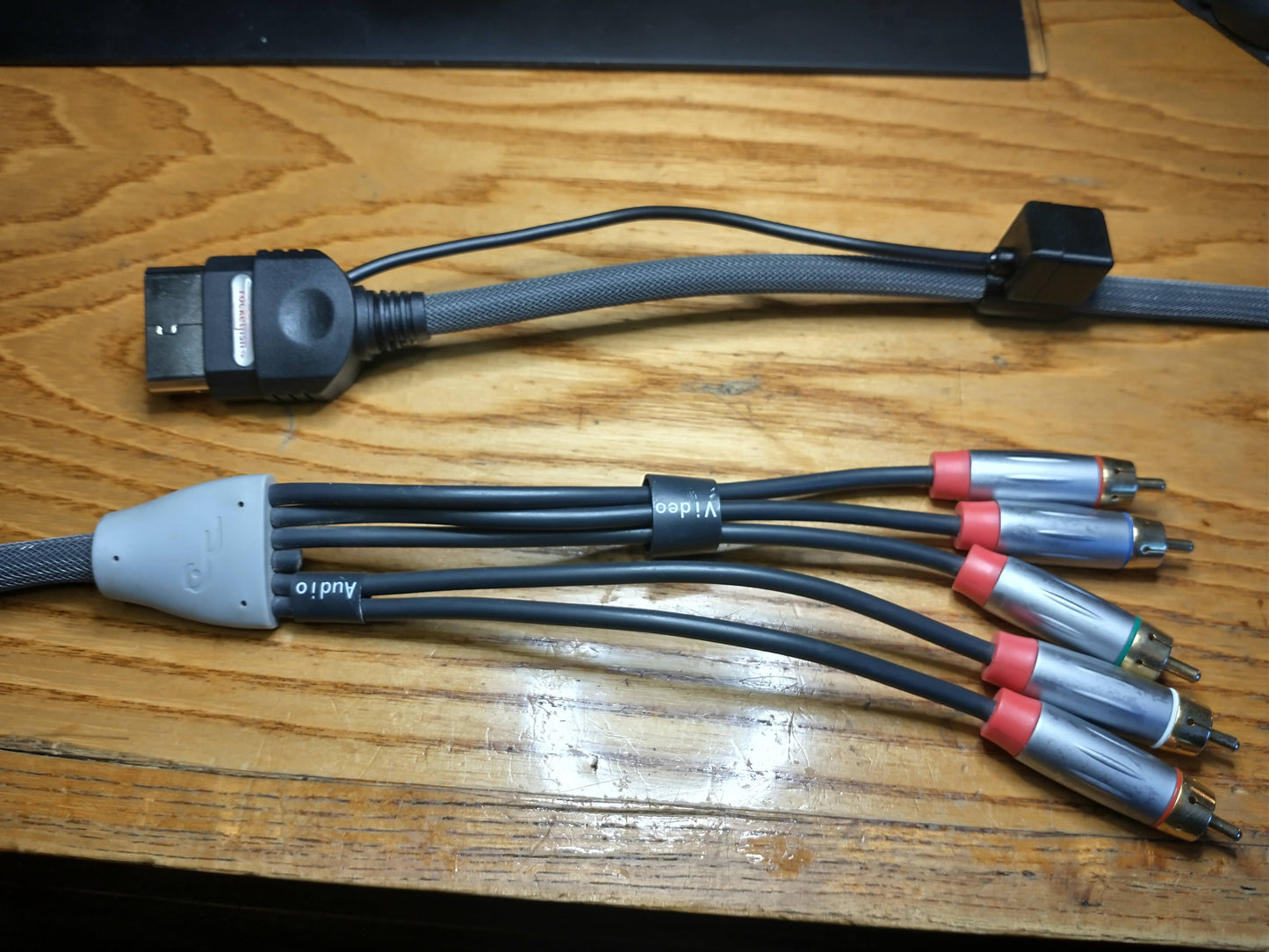 HD Component Cable - PREMIUM - Analog & Toslink Digital Audio