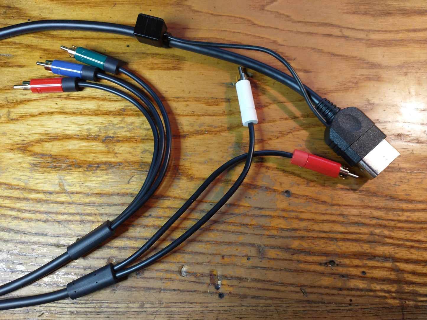 HD Component Cable - Analog & Toslink Digital Audio