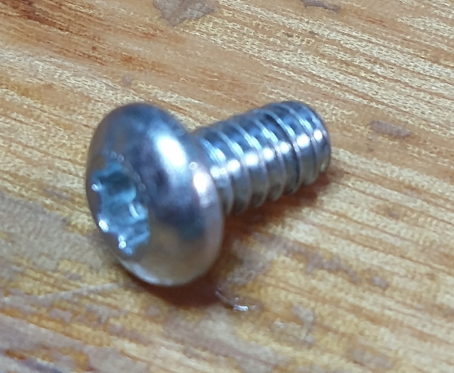 Hardware - Hard Drive Screws (T15)