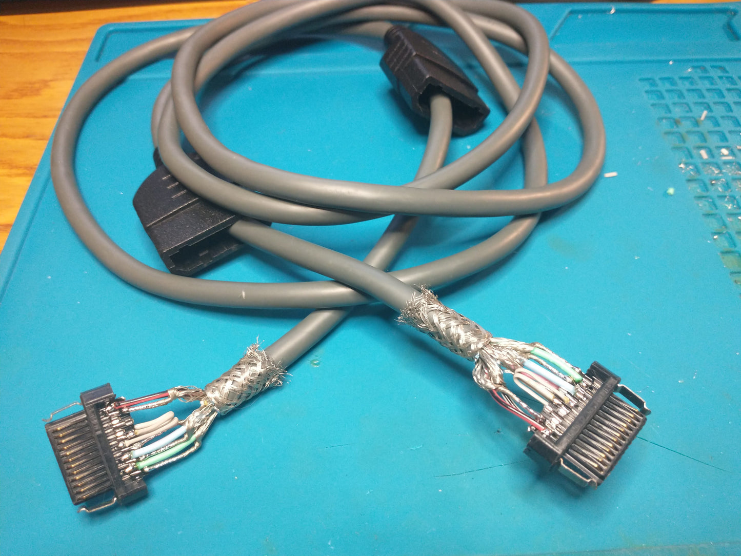 Intec Accessory & RCA "Xbox Ready" VPort TV Cables