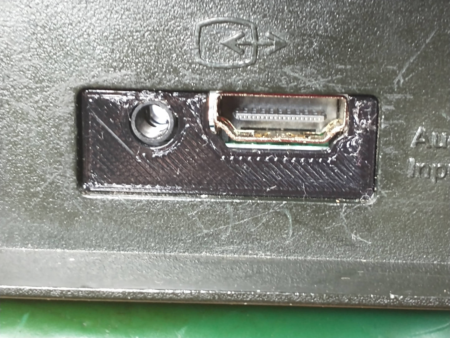SERVICE: Internal HDMI Install