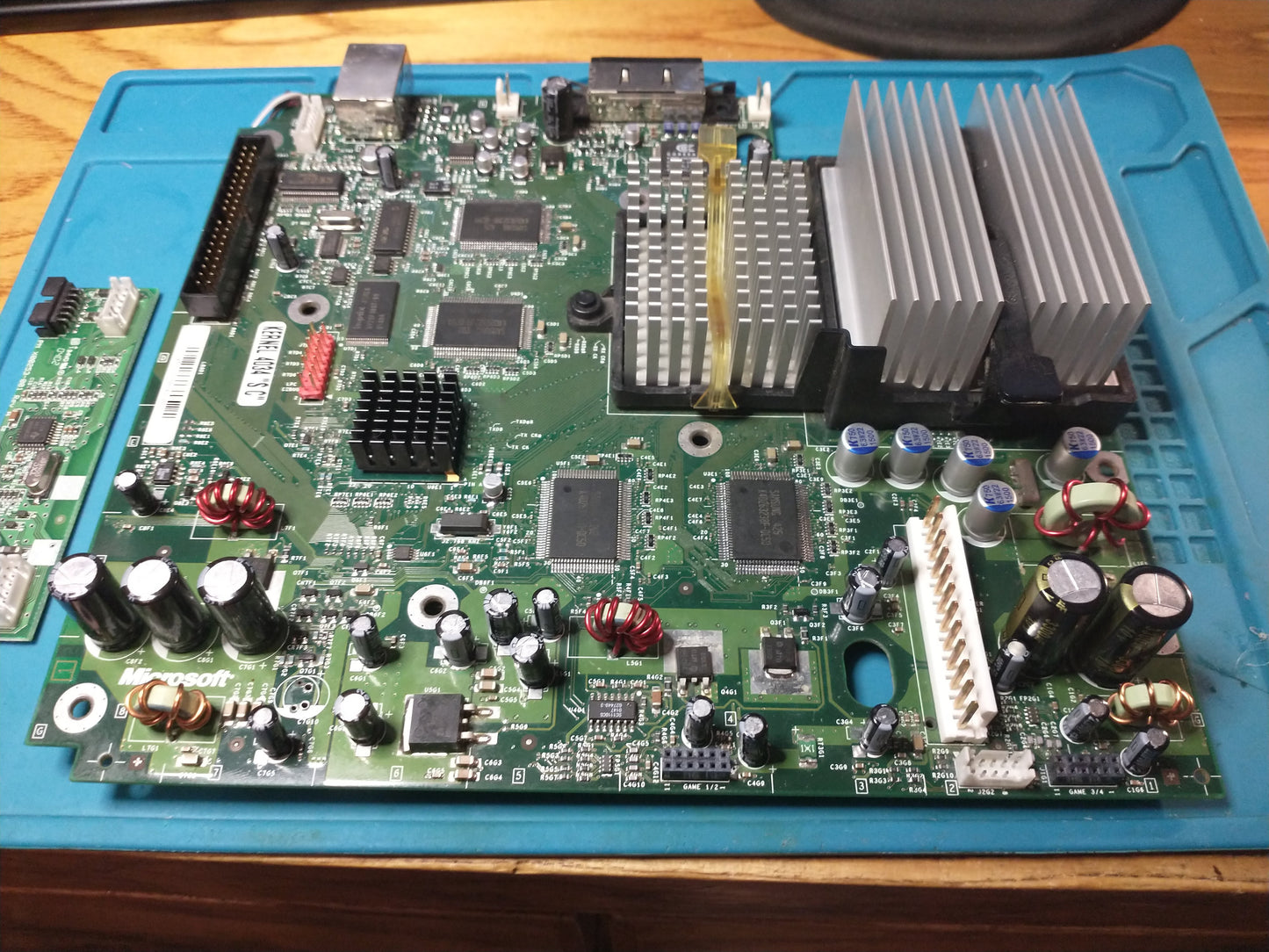 SERVICE: Capacitor Replacement - FULL Motherboard